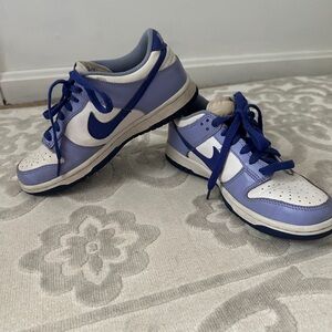 Nike Dunk Low size 5Y White &  Purple sneakers